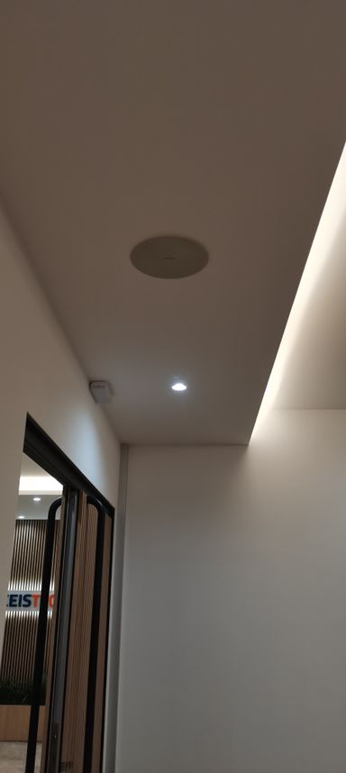 Altavoz de techo Xilica