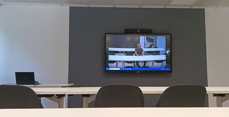 Polycom